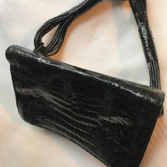 Nancy Gonzalez black crocodile hand/shoulder bag - Picture 5 of 8